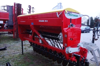 Zemědělský stroj PÖTTINGER VITASEM 302 A